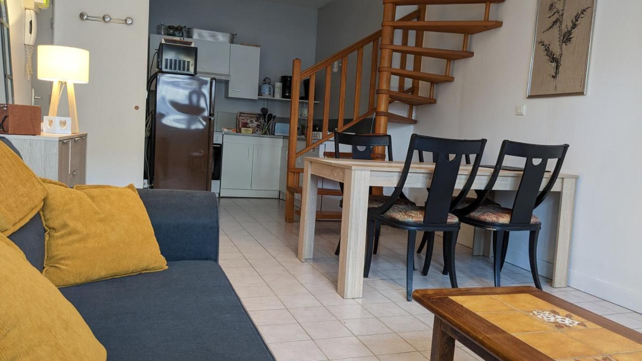 Les Tourelles Apartment Диеп Екстериор снимка